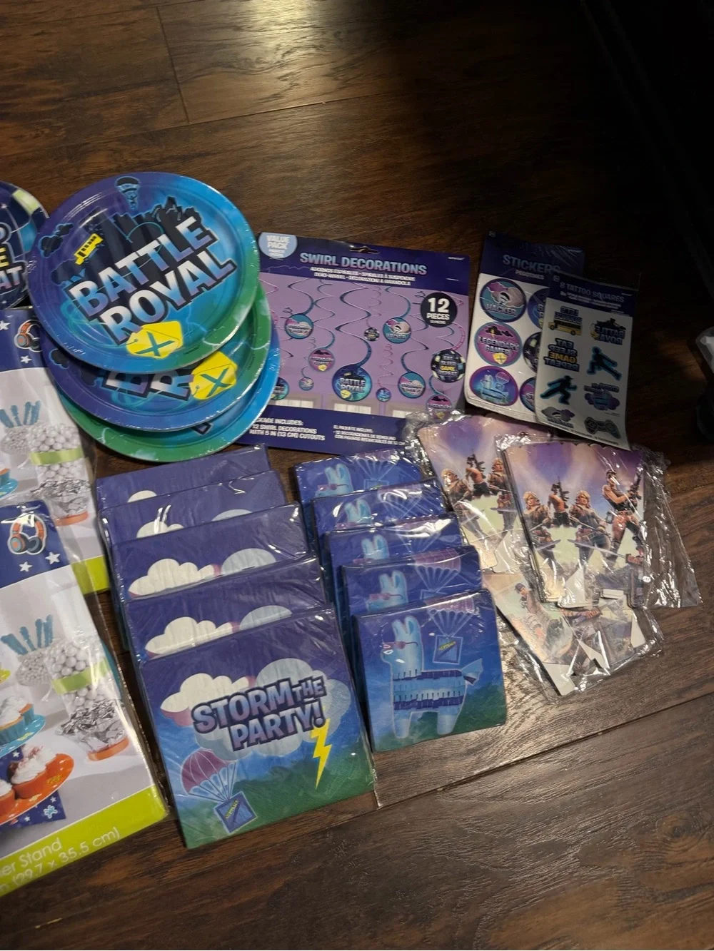 Fortnite & Gaming Birthday Party Supplies Bundle